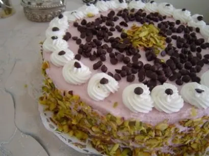Yaş Pasta Tarifi tarifi