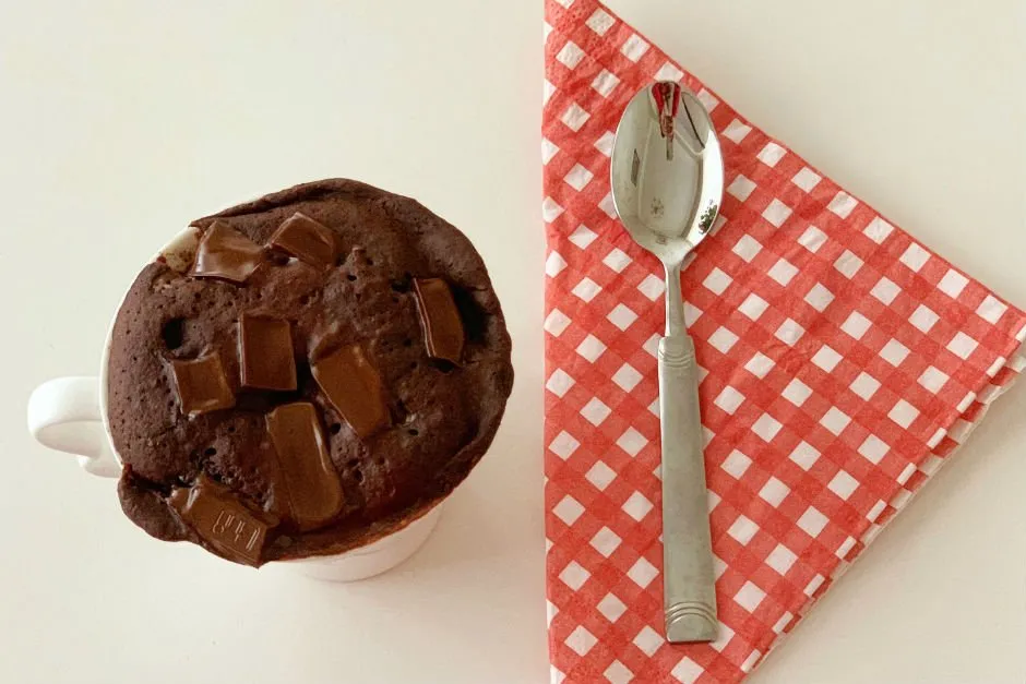 1 Dakikada Diyet Brownie tarifi