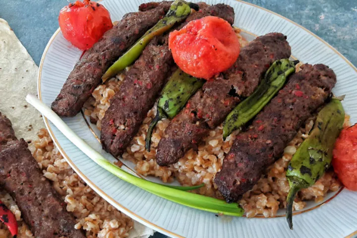 Evde Adana Kebap tarifi