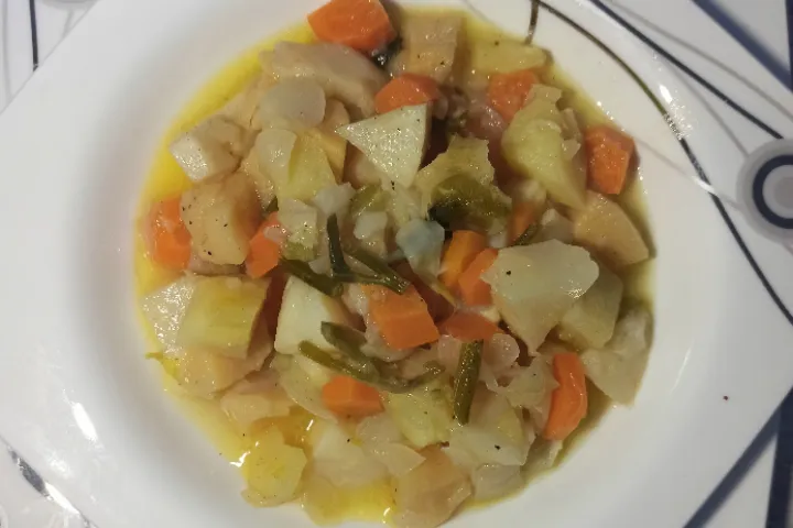 Ayvalı Kereviz Yemeği tarifi