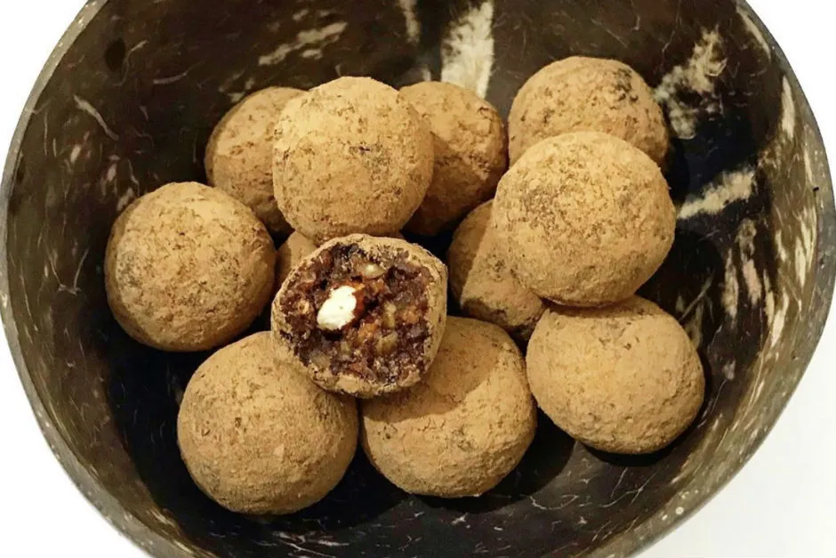 Portakallı Bademli Trüf tarifi