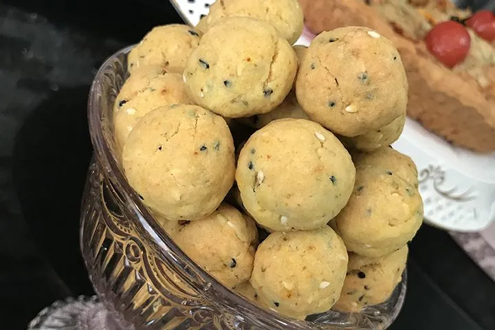 Baharatlı Sirkeli Kurabiye tarifi