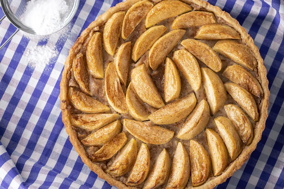 Kestane Kremalı Elmalı Tart tarifi