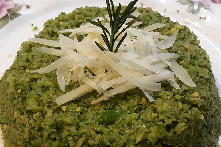 Brokoliden Pilav tarifi
