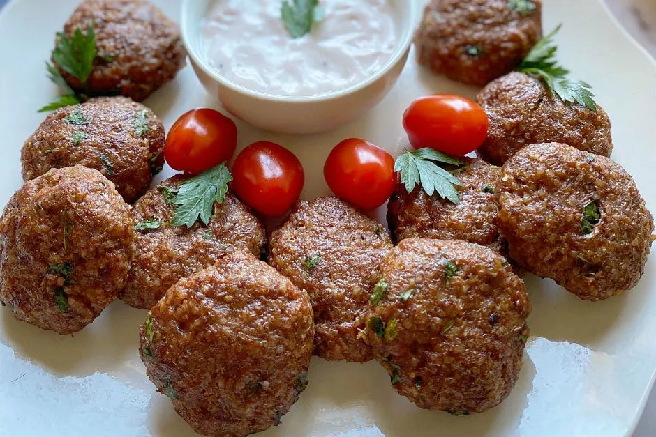 Bulgurlu Köfte tarifi