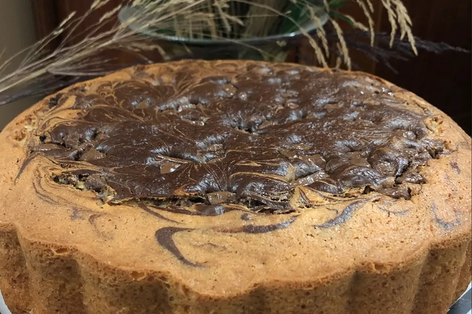 Çikolata Parçacıklı Kakaolu Kek tarifi