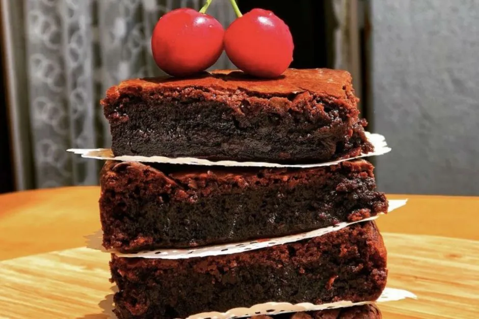 Çikolatalı Nefis Brownie tarifi