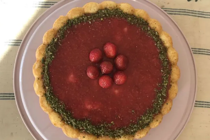 Çilek Jöleli Kek tarifi