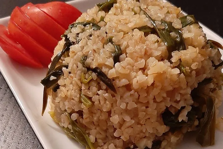 Çiriş Otlu Bulgur Pilavı tarifi