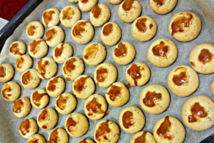 Çörek Otlu Lokmalık Kurabiye tarifi
