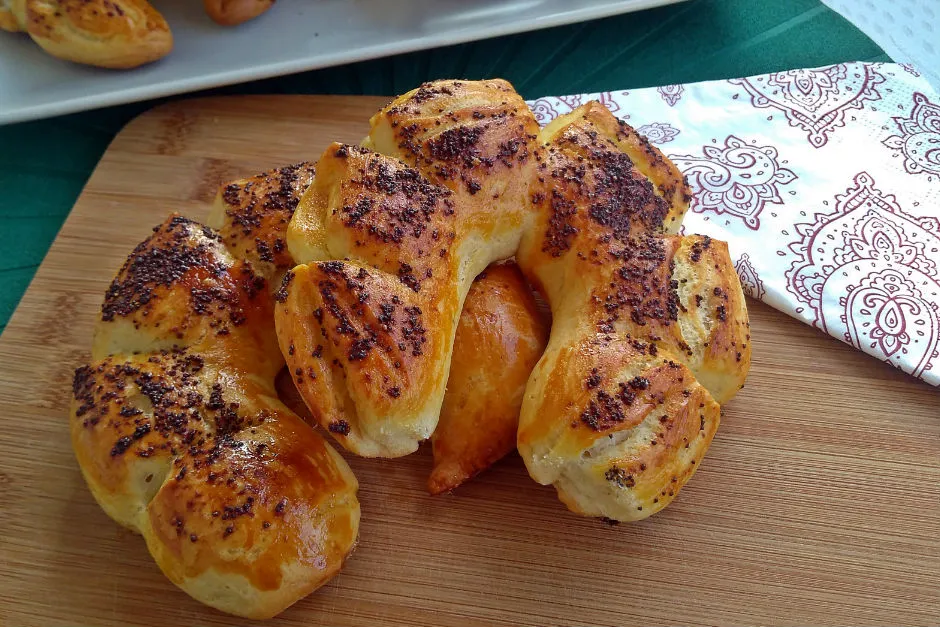 Damla Sakızlı Kıbrıs Çöreği tarifi