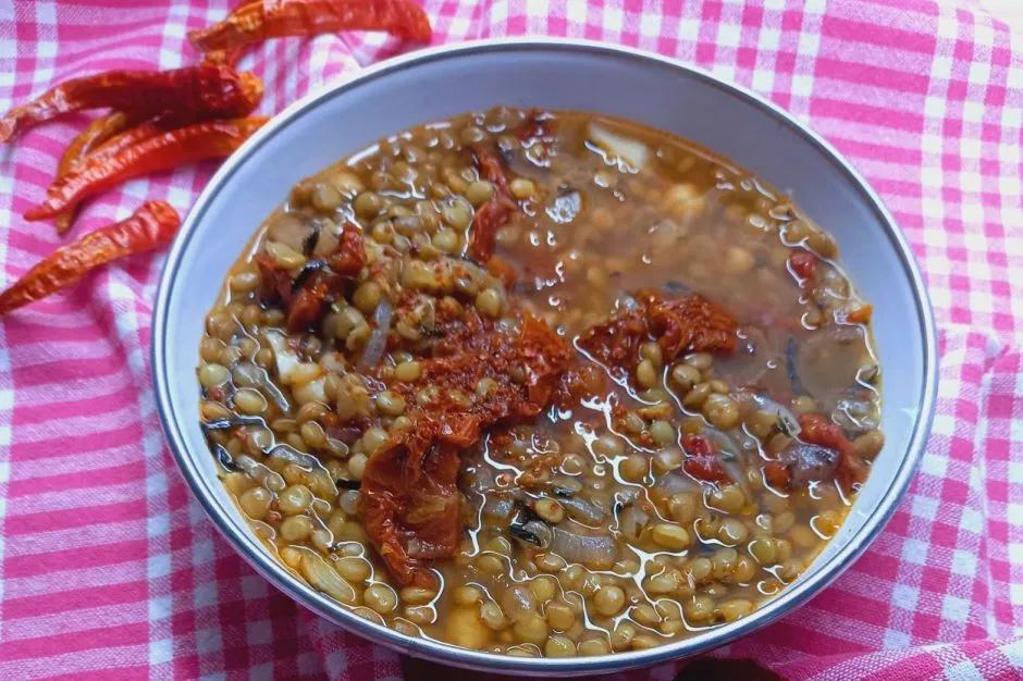 Dövmeli Alaca Çorbası tarifi