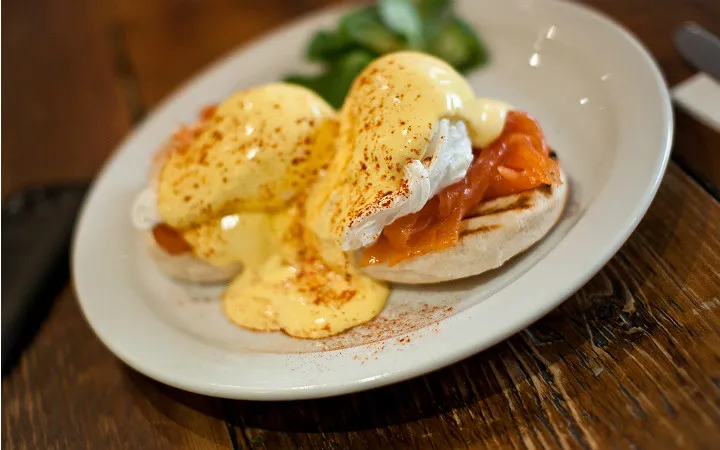 Eggs Benedict tarifi
