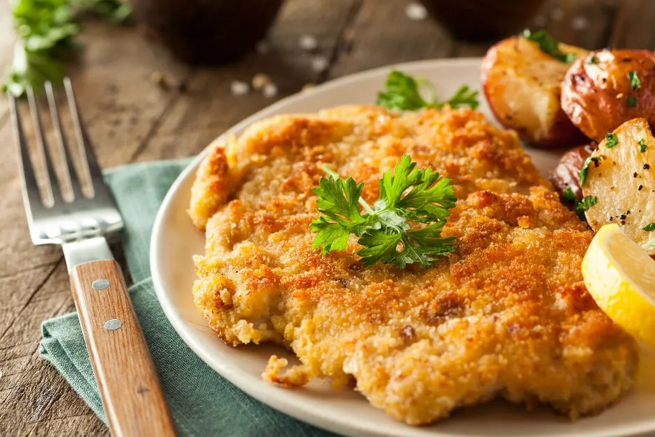 Ekmek Kırıntısı Kaplı Çıtır Tavuk tarifi