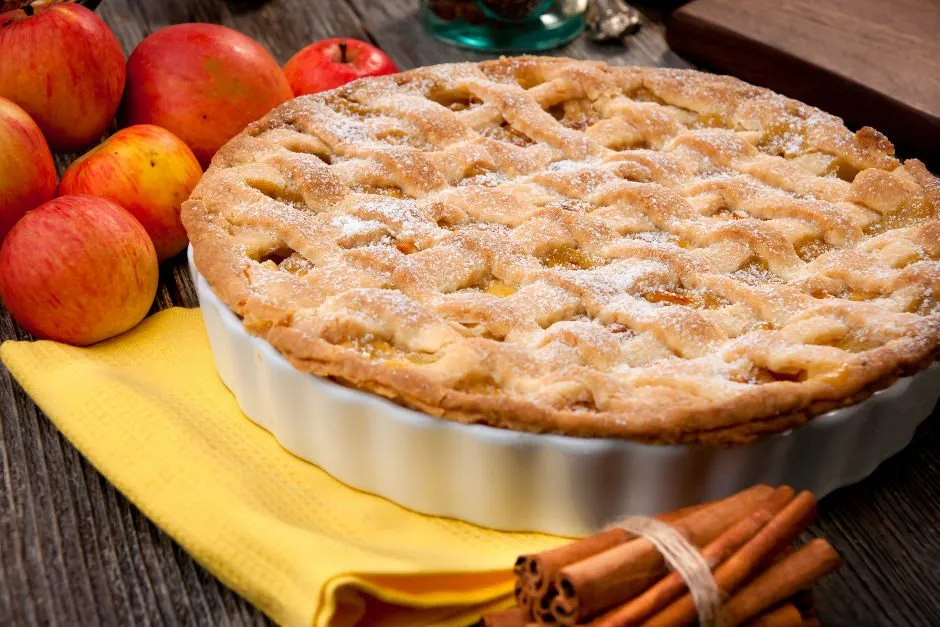 Elmalı Tarçınlı Tart tarifi