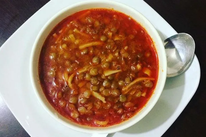 Erişteli Yeşil Mercimek Yemeği tarifi