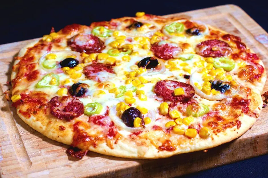 Ev Usulü Pizza tarifi