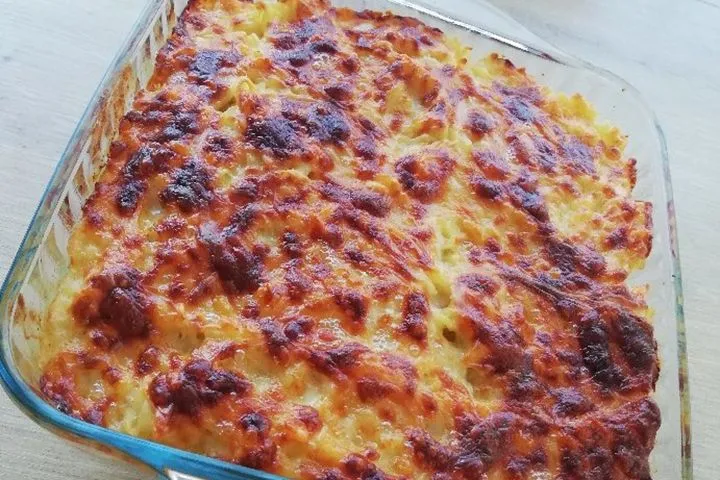 Fırında Beşamelli Makarna tarifi