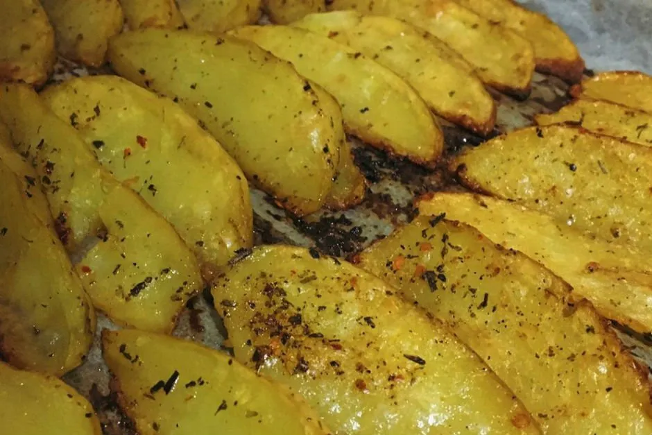 Fırında Elma Dilim Patates tarifi