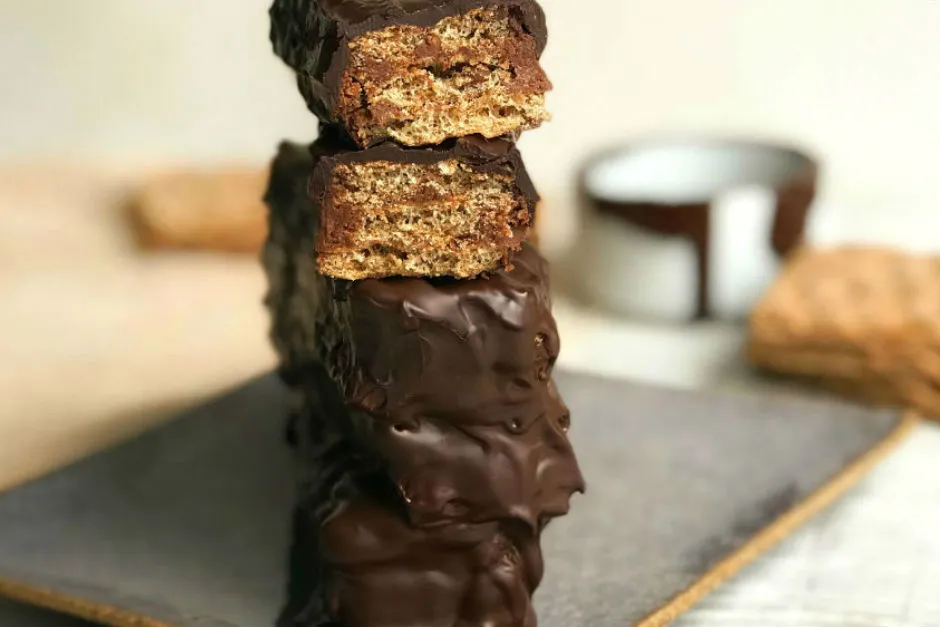 Fıstık Ezmesi Dolgulu Gofret tarifi