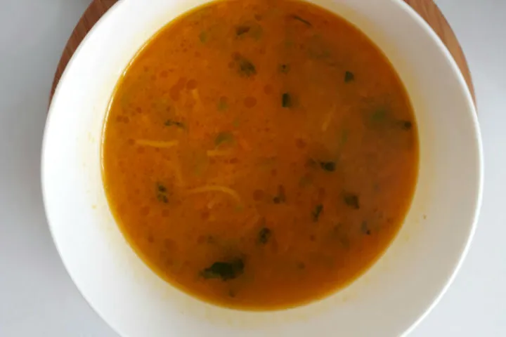 Havuçlu Et Sulu Şehriye Çorbası tarifi