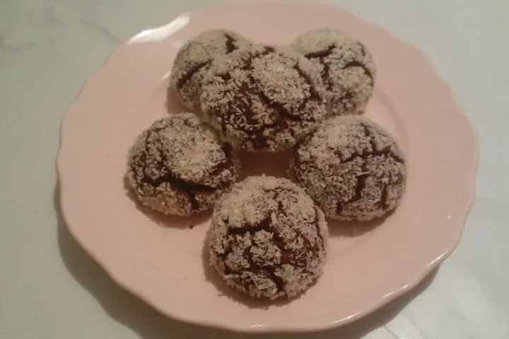Hindistan Cevizli Çatlak Kurabiye tarifi