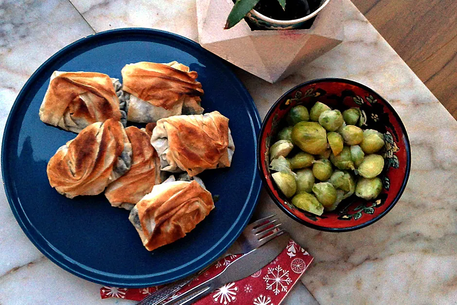 Ispanaklı Midye Börek tarifi
