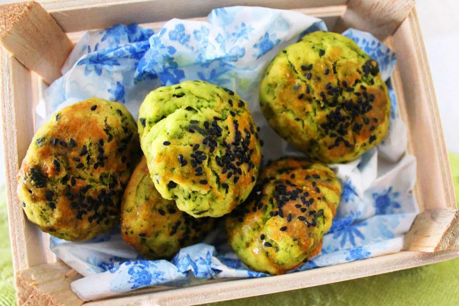 Ispanaklı Poğaça tarifi