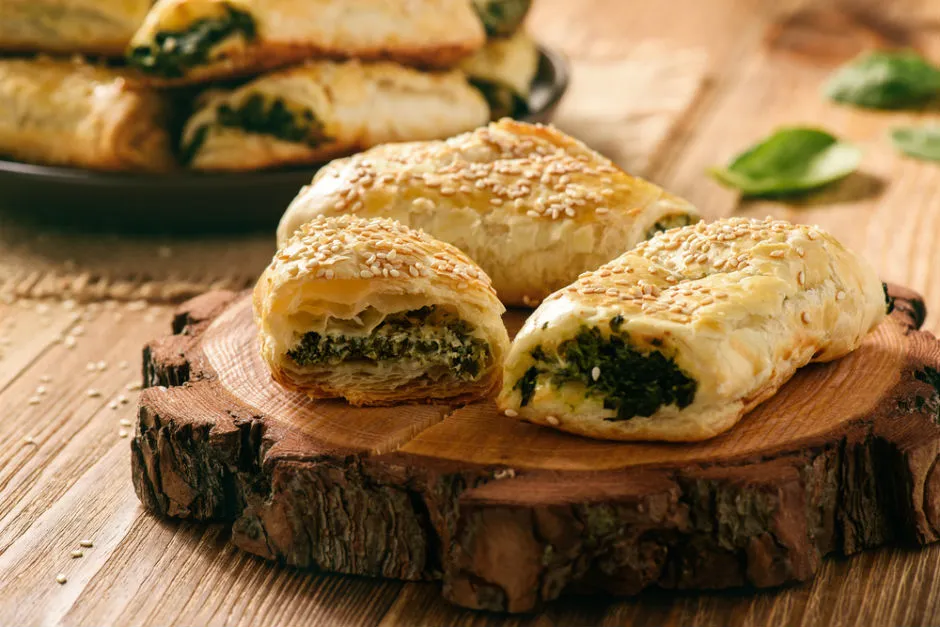Ispanaklı Rulo Börek tarifi