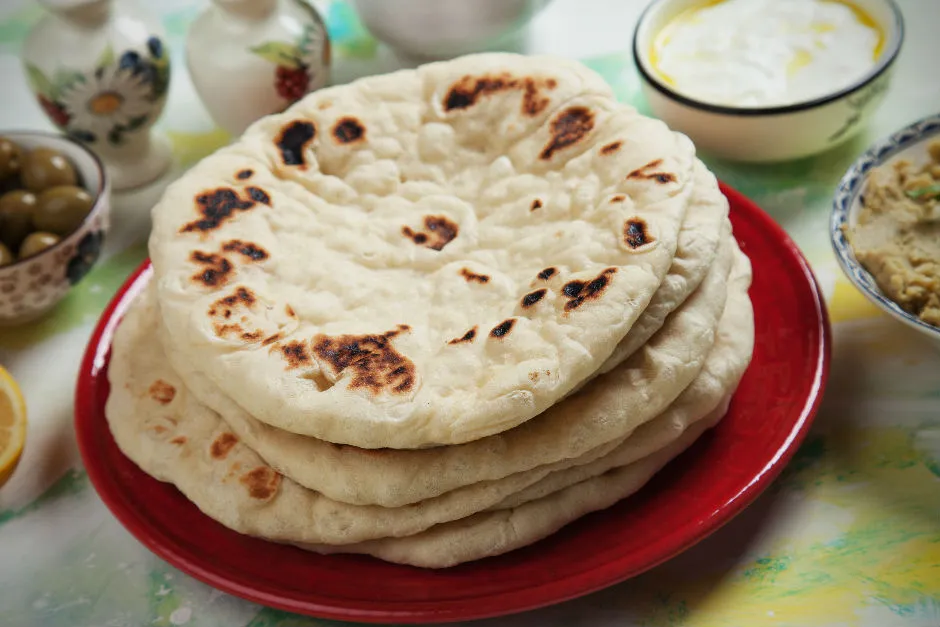 Kahvaltılık Kolay Bazlama tarifi
