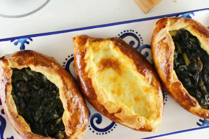 Kahvaltılık Mini Pide tarifi