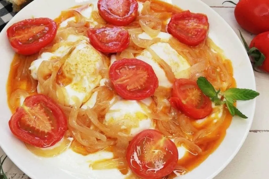 Karamelize Soğanlı Çılbır tarifi