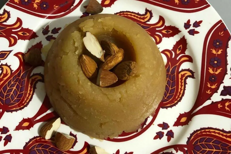 Karanfilli Un Helvası tarifi