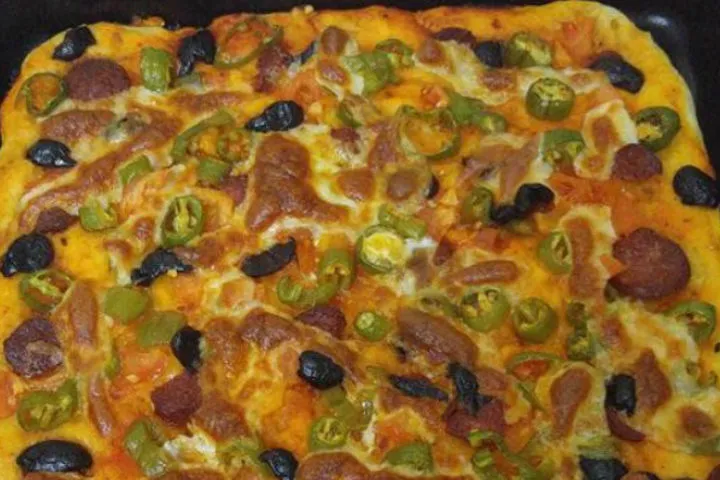 Karışık Pizza tarifi