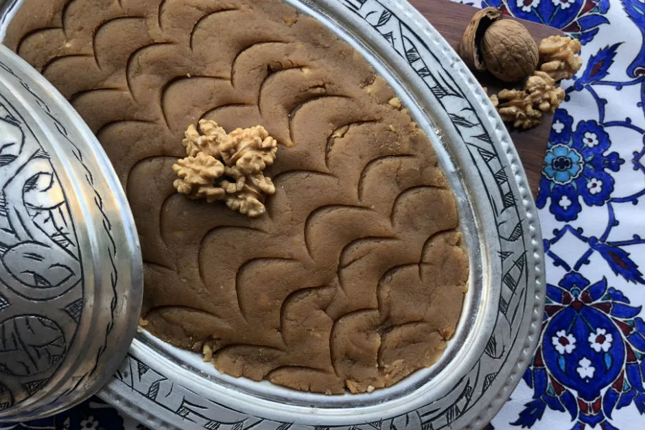 Kaymaklı Un Helvası tarifi