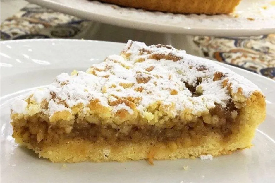 Elmalı Kıyır Tart tarifi