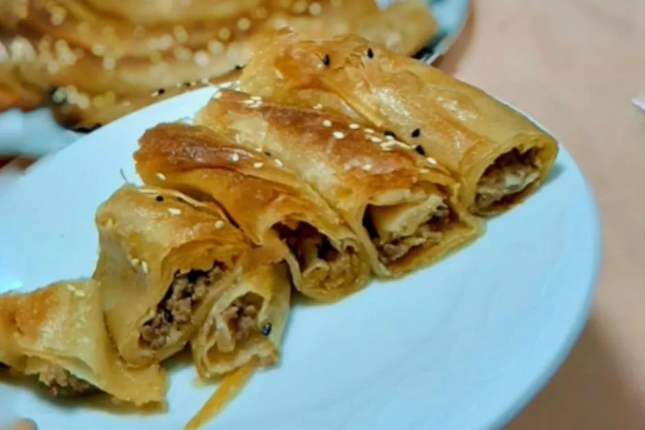 Kıymalı Boşnak Böreği tarifi