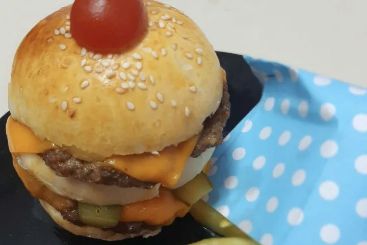 Klasik Hamburger tarifi