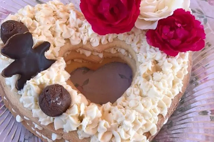 Kurabiye Hamurundan Pasta tarifi