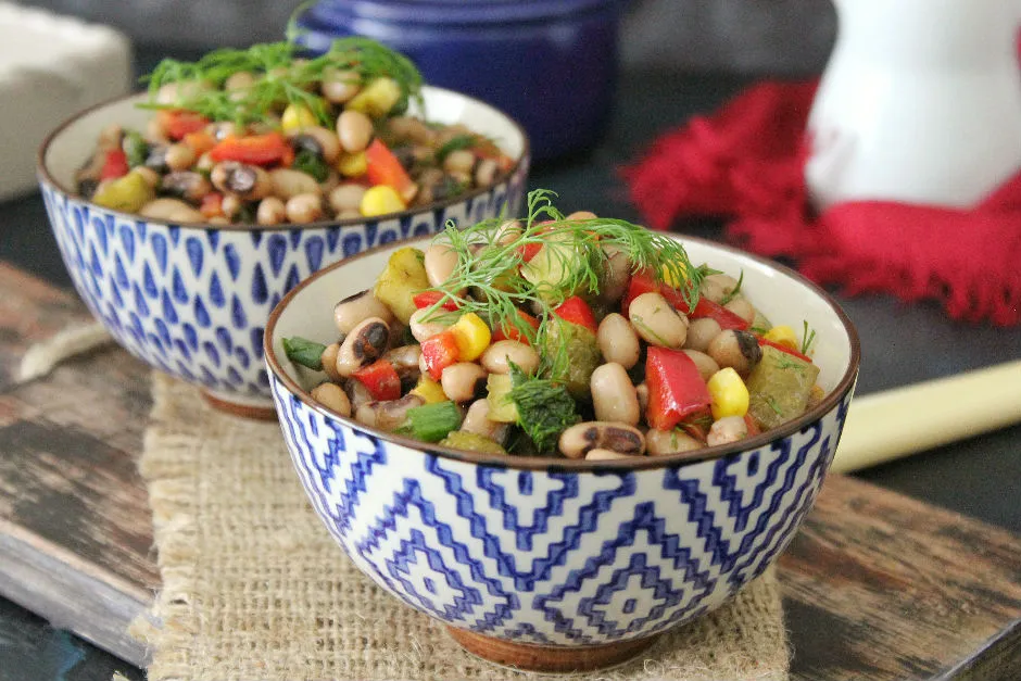 Kuru Börülce Salatası tarifi