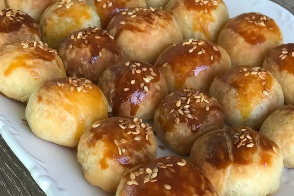 Lokmalık El Açması Börek tarifi