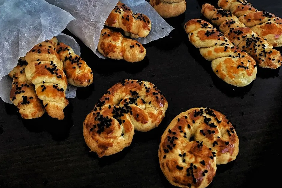 Mahlepli Tuzlu Kurabiye tarifi