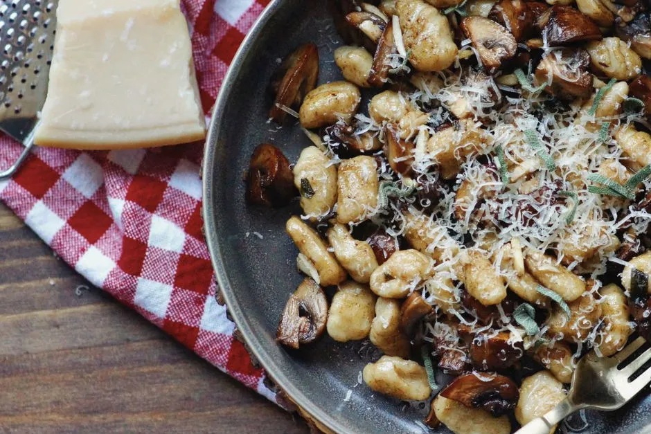 Mantarlı ve Ada Çaylı Gnocchi tarifi