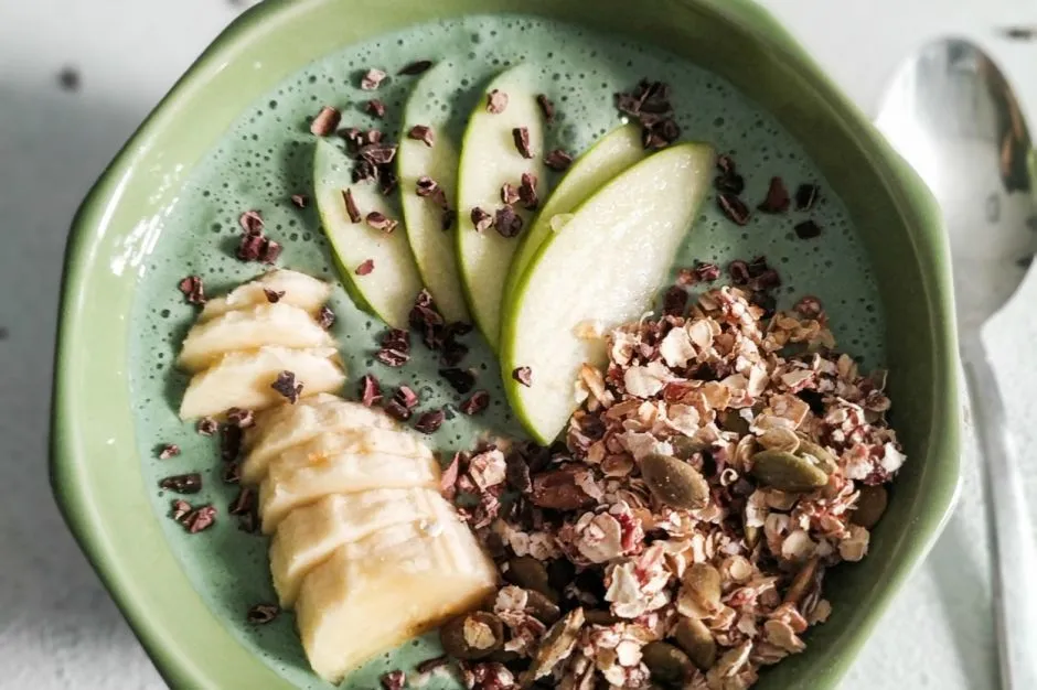 Muzlu Spirulina Bowl tarifi