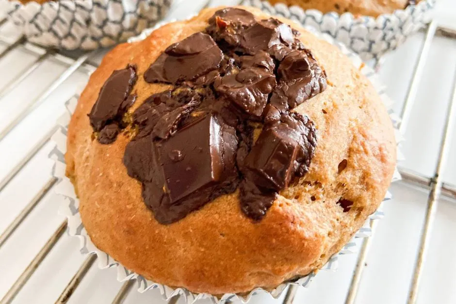 Muzlu ve Bitter Çikolatalı Muffin tarifi
