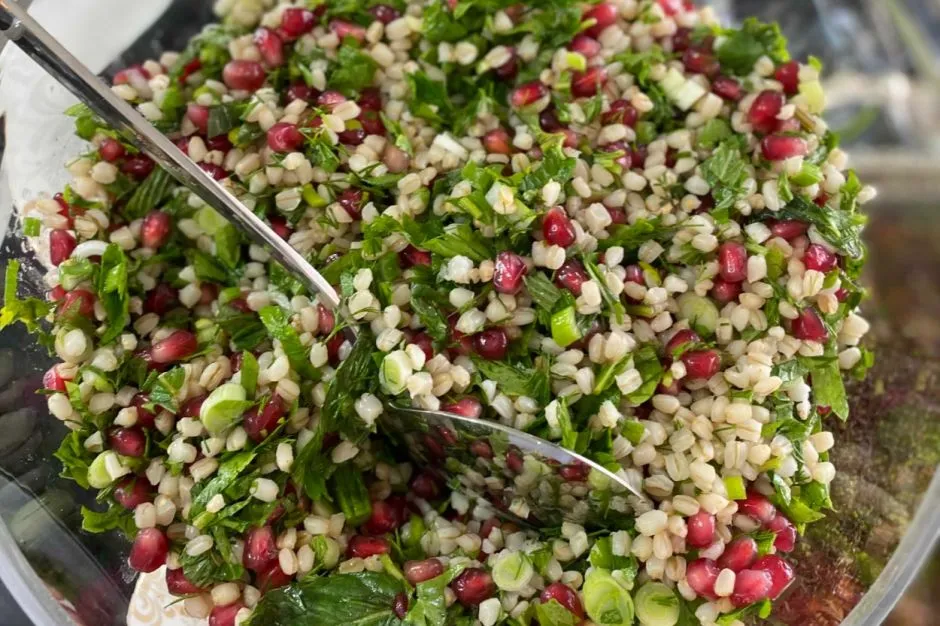Narlı Buğdaylı Salata tarifi