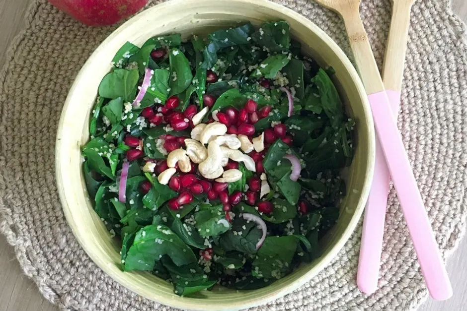 Narlı Ispanak Salatası tarifi