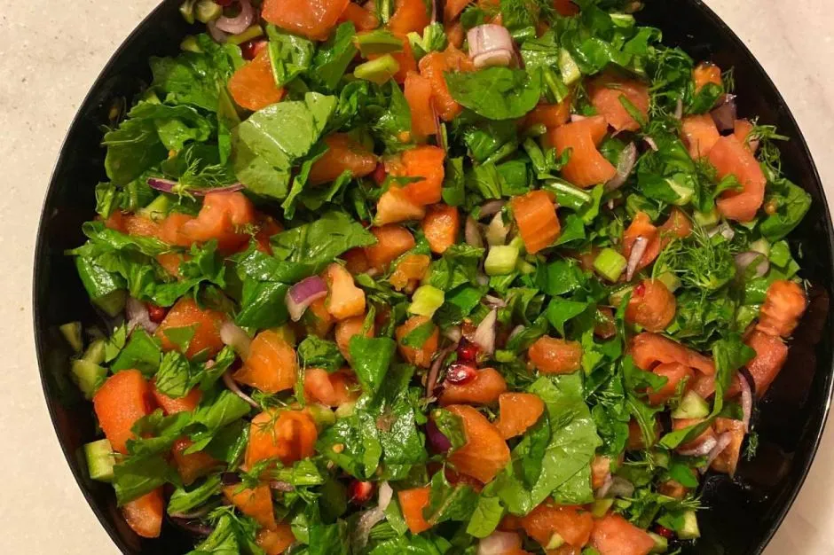 Narlı Roka Salatası tarifi