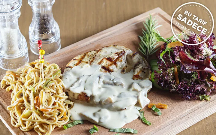 Parmesan Soslu Tavuk tarifi