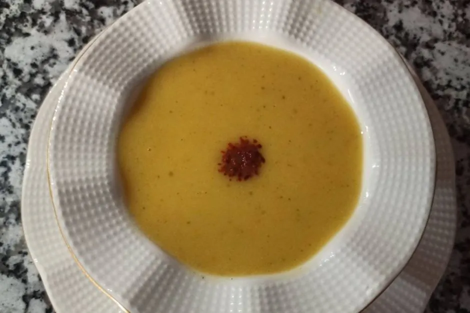 Patatesli Havuçlu Kereviz Çorbası tarifi